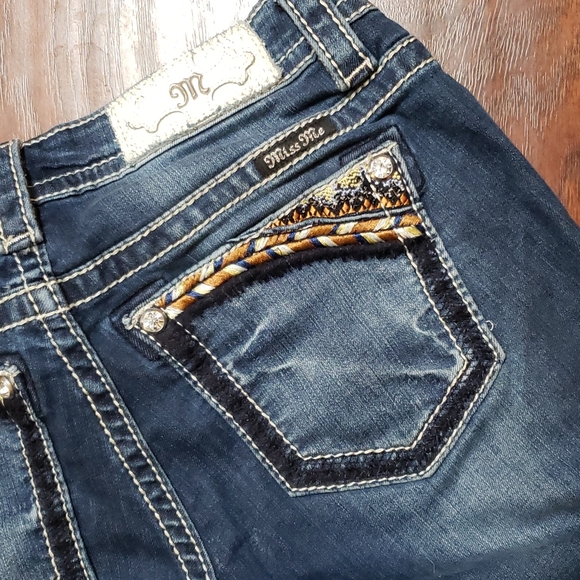 Miss Me Jeans Bermuda Shorts Size 26 - Picture 4 of 7